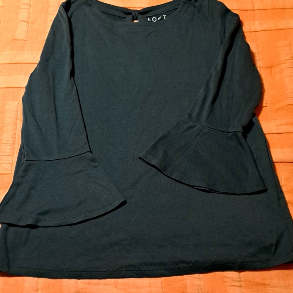 LOFT Bell Sleeve 3/4 sleeve top
